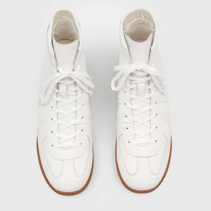 Men Classic Spliced High Top Casual Boots with A Soft Surface Simple Fashionable Height Increase Suitable for Daily Street Wear