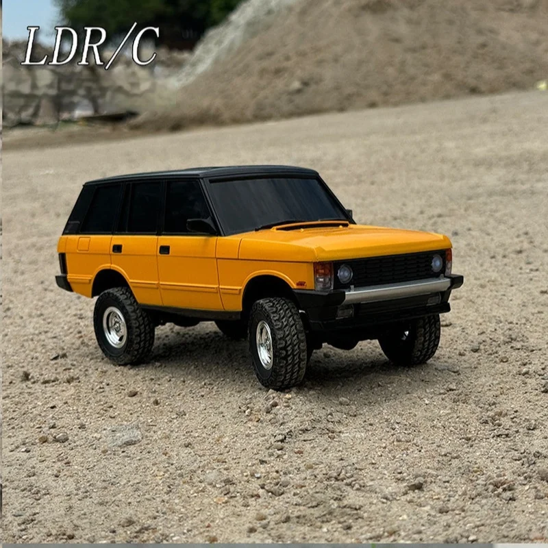 ldr-c-rc-crawler-car-ld18401-1-18-scale-4wd-range-rover-model-vacuum-soft-tires-front-rear-solid-axle-off-road-climbing