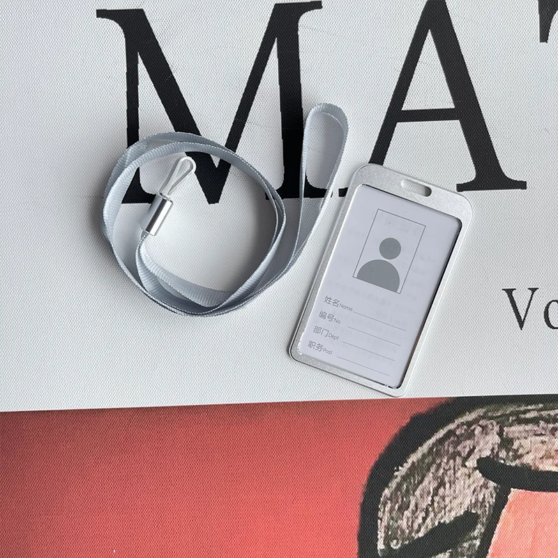 Aluminium-ID-Kartenhalter mit Lanyard - usage example