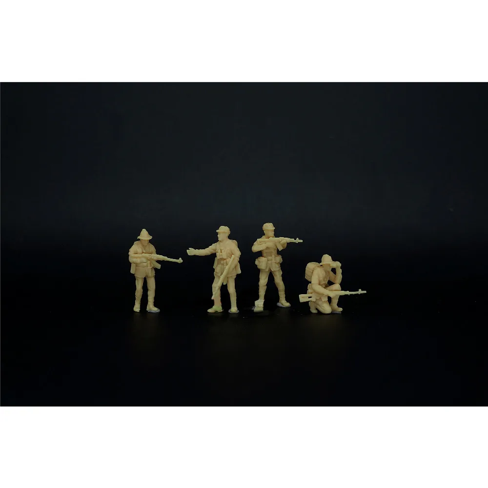 

1/72 Soviet Special Operations Unit 4-person Genome (Miniature Soldiers)