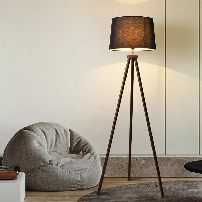 

Simple modern floor lamp Nordic Japanese solid wood living room high-end bedroom atmosphere