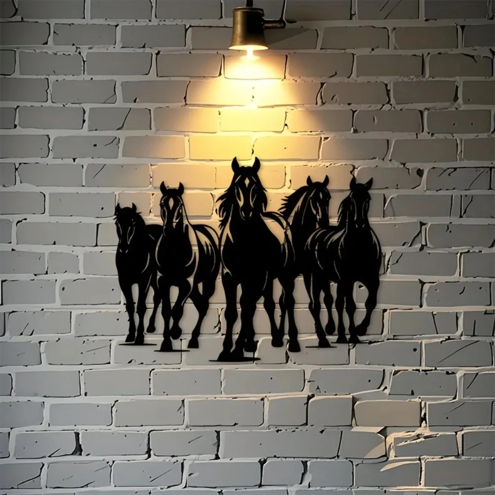 CIFBUY Iron Wall Art Vintage Horse Metal Sculpture Rustproof Hanging Plaque Rustic Western Home Decor Ornament