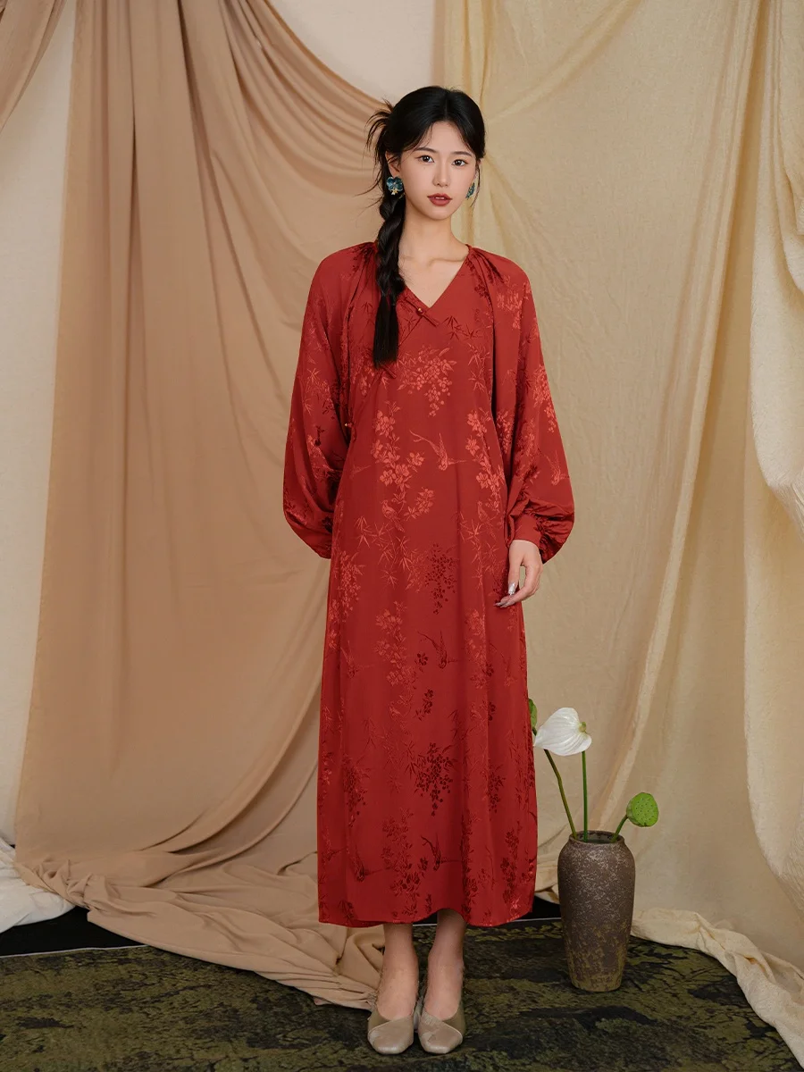 

Красное китайское платье-ципао с длинными рукавами и V-образным вырезом для свадьбы, помолвки, утренний халат для церемонии