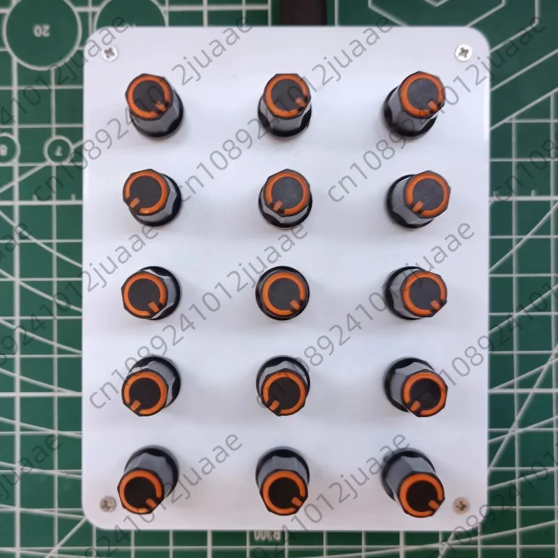 15 Knob Knobs, Custom CC Information Volume, USB-C Interface, Music Host Software, MIDI Controller