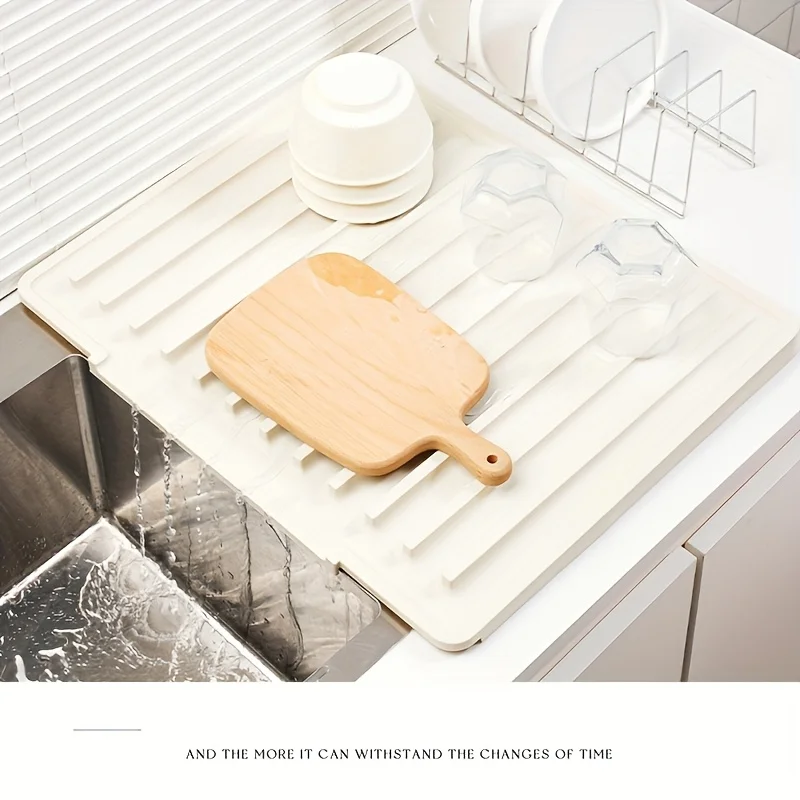 Large Silicone Dish Drying Mat with Drainage Channel, Non-Slip, Foldable Kitchen Counter Pad, Keeps Countertop Dry, Easy to Clea 4