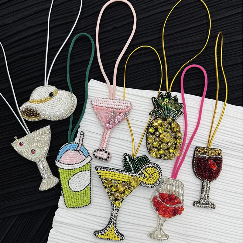 

Handmade Creative Beaded Pendant Pineapple Keychain Accessories High-value Red Wine Glass Bag Accessories Creative Car Pendant