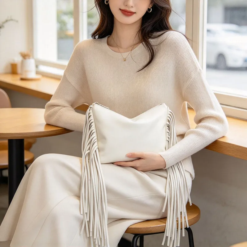 2027 New White Tassel Handbag - Women's Fashion Shoulder Sling Bag for Evening Walk Shows and Fashion Collections