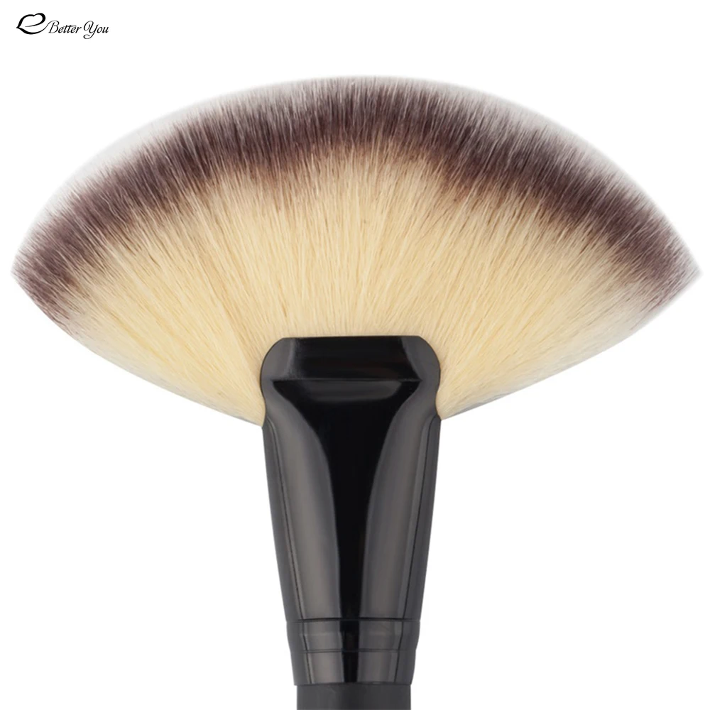 1 pz Soft Makeup Large Fan Brush Foundation Blush er Powder Highlighter Brush pennelli in polvere pennelli cosmetici Maquiagem