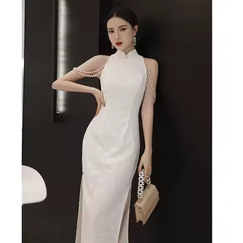 White Hanging Neck Qipao Small Evening Dress Improved Dress Women's Light Luxury Small and Long Term Banquet Host Dress