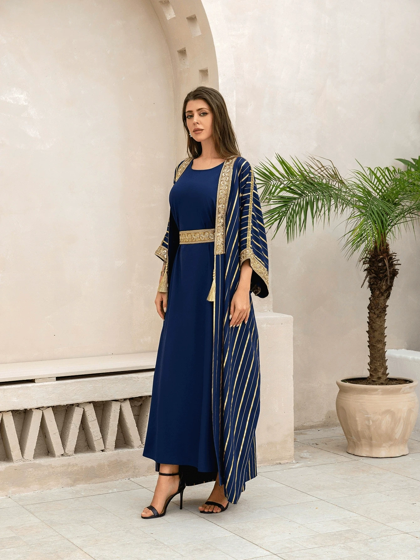 Oriente Medio Arabia Saudita musulmán bata de moda de lujo vestido de mujer Ramadán islámico verano estampado en caliente conjunto de dos piezas