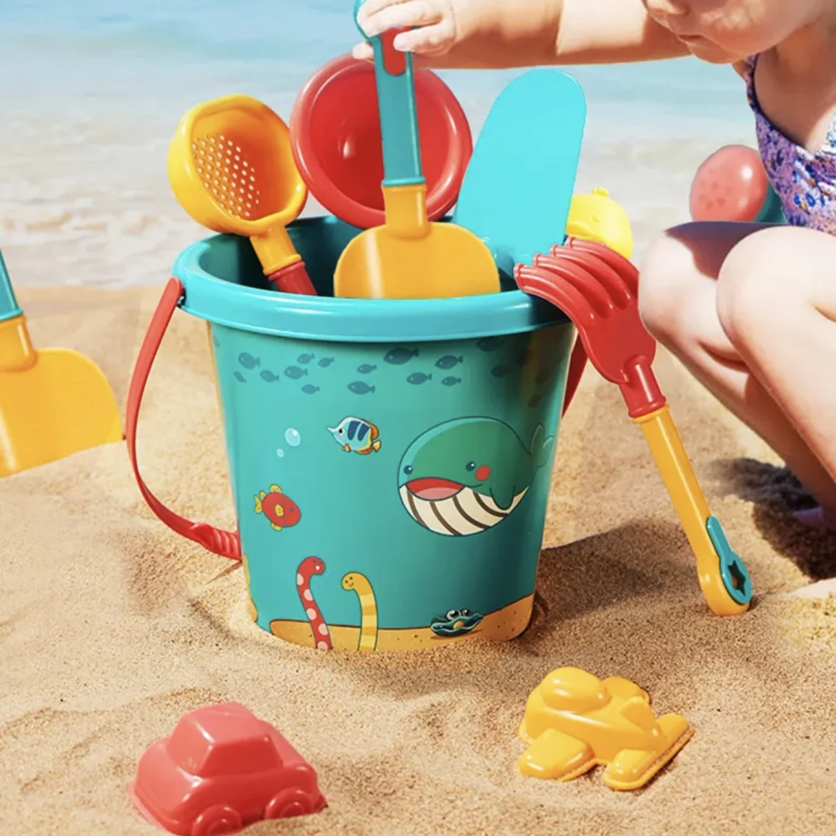 

Premium Durable Beach Sand Toys Set for Toddlers Sand Truck Hourglass Digging Tools Kit with Storage Bucket Outdoor Sand Toy