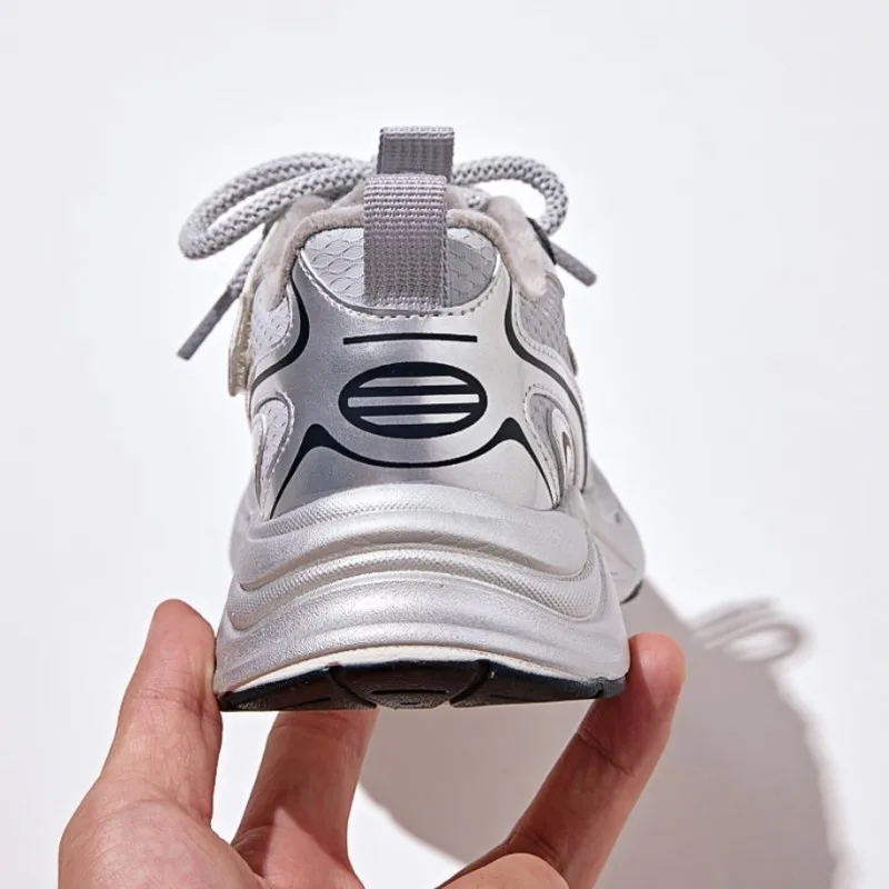 أحذية شتوية للأطفال بمقدمة واسعة مع إضافة أحذية كاجوال من القطن العازل المخملي للأولاد مضادة للانزلاق أحذية جري للتدريب للفتيات #5