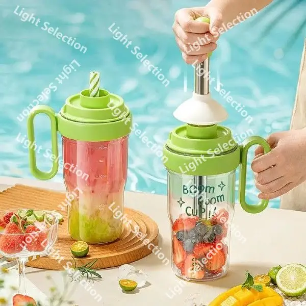 

Large Shaker Bottle Plastic Cocktail Shaker Mixer Drinks