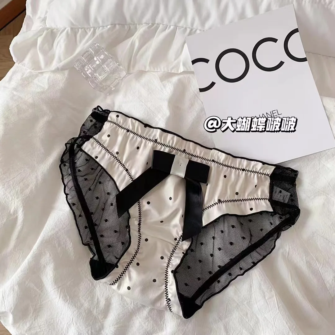 Age Reducing Retro Polka Dots Cute, Breathable Comfortable Classic Color Scheme Sexy Ice Silk Mesh Underwear for Women 3726