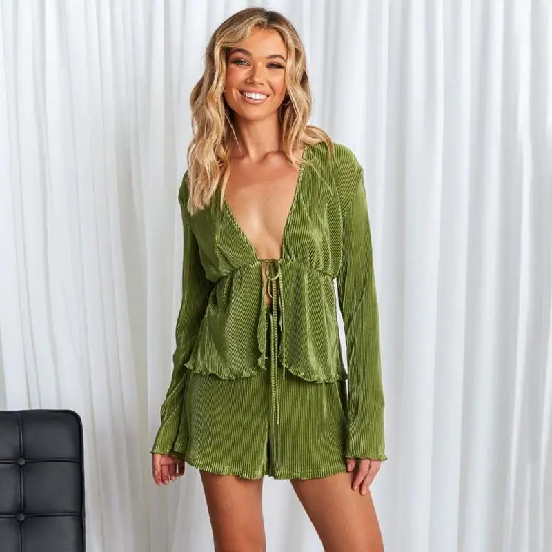 2026 AUTUMN NEW ARRIVAL WOMEN'S SEXY Y2K RUFFLED T‑SHIRT TWO‑PIECE SET, SOLID COLOR LONG SLEEVE TIE‑UP HIGH WAIST SHORTS OUTFIT