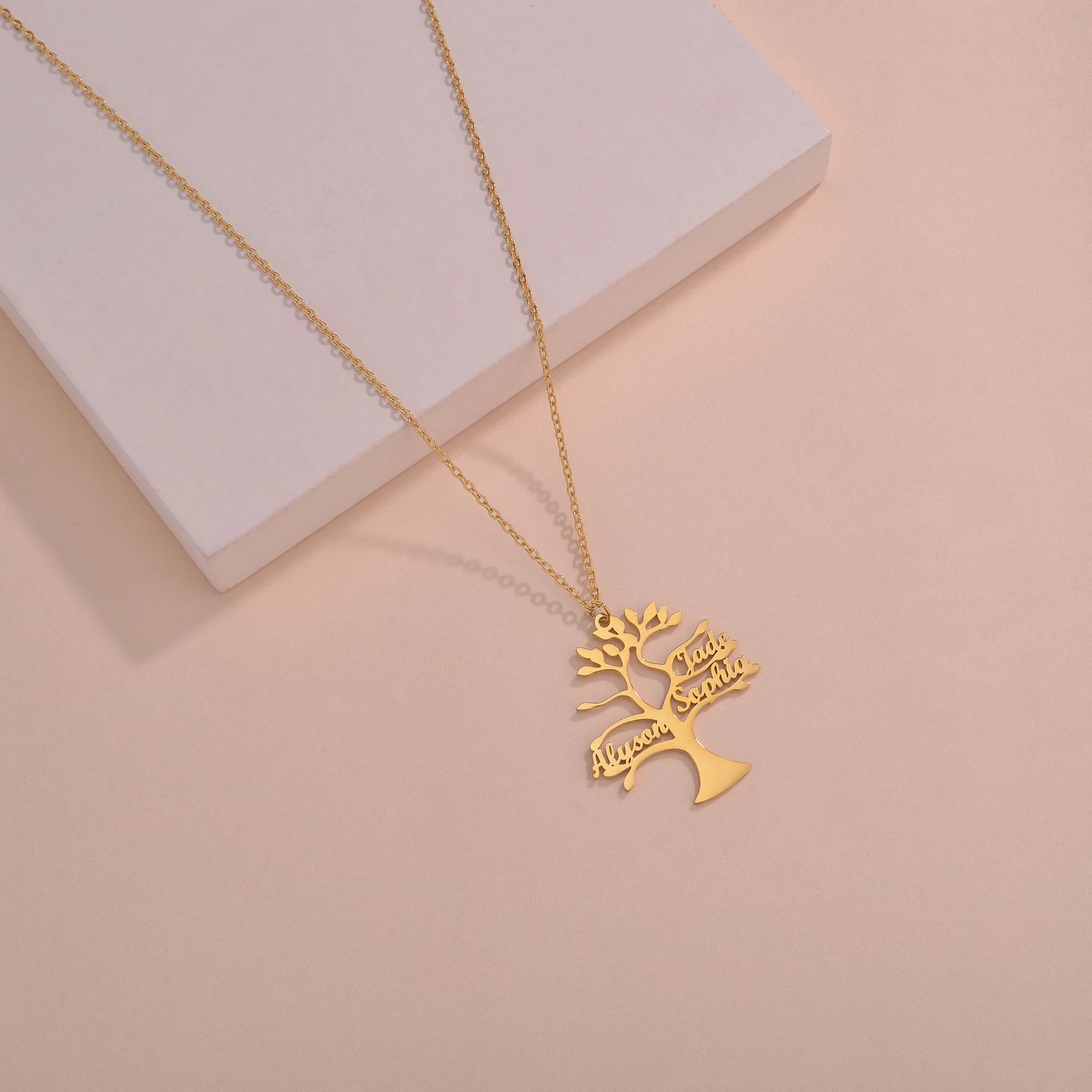 Name Necklace Personalized Custom Stianless Steel Life Of Tree Creative Letter Simple Necklace O-Chain Jewelry Gift For Women