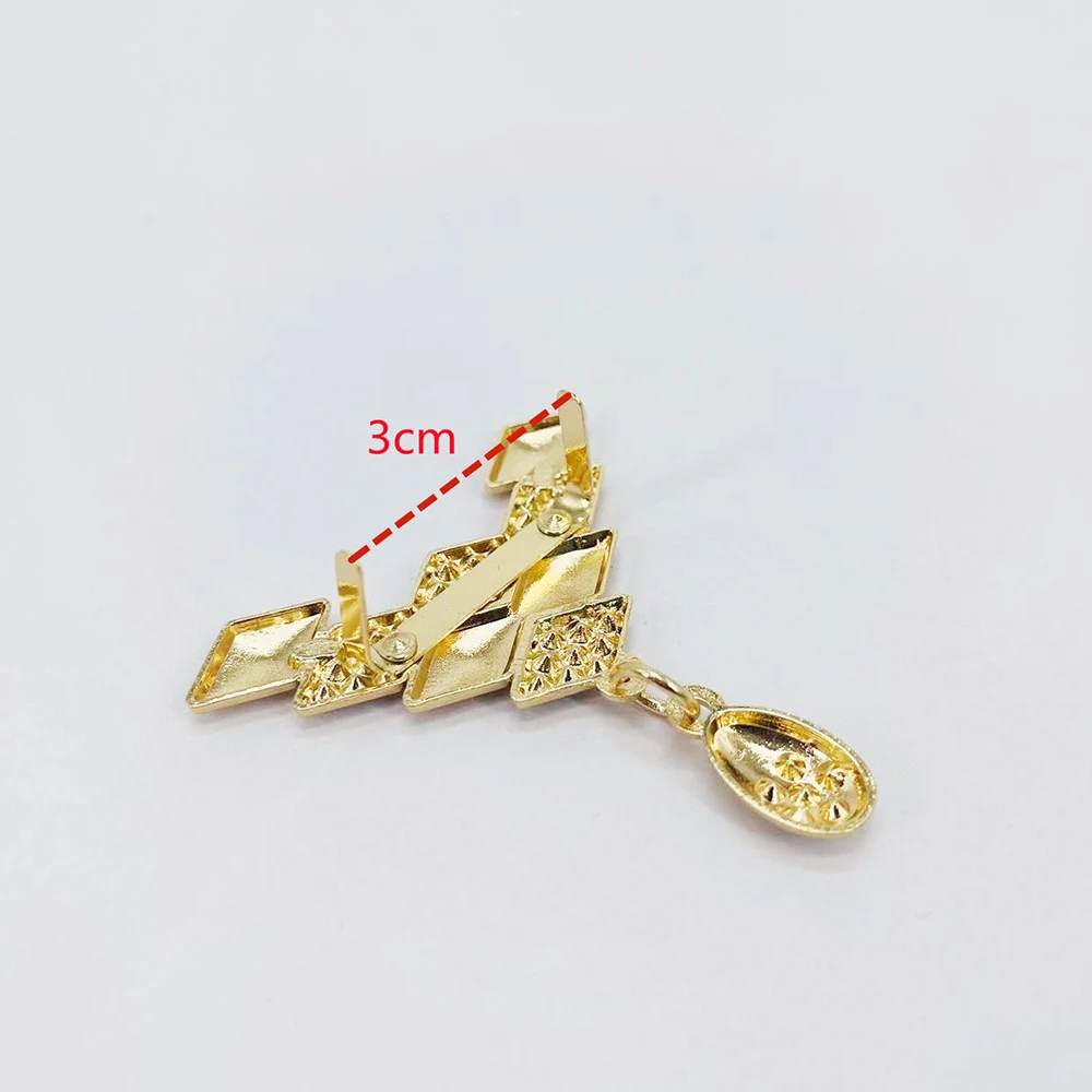 Exquisite Metal Cute Deer clasp buckle Buckles Bag Purse Hat Decor With Tassel Hardware Leather Alloy Bag Decoration Exquisite