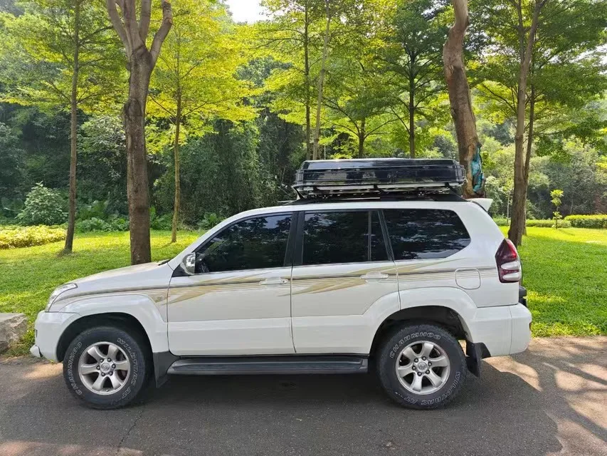 

Flying Wing OEM Outdoor 1-3 Person Polycotton Waterproof 4x4 Off-road Travelling Foldable Car Pickup Truck Camping Soft Shell Ro