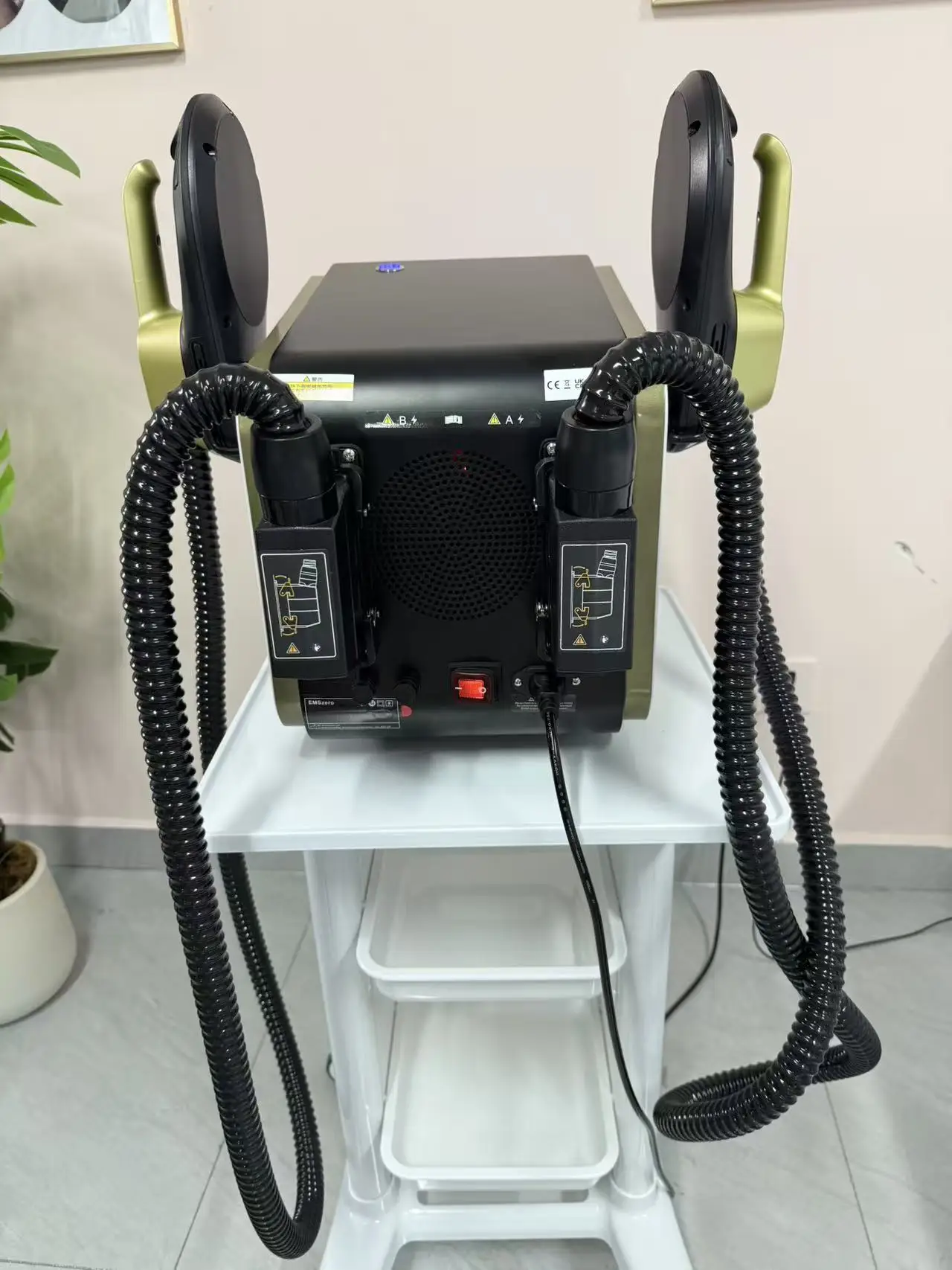 

EMS Slimming Machine RF 6500W Professional Body Shaping 5-Handle EMS Electromagnetic Stimulation Slimming Machine