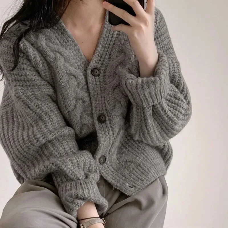 

Twisted Knitted Cardigan Women Casual Loose Single Breasted Sweater Coat Ladies Winter Simple Casual V Neck Cardigans