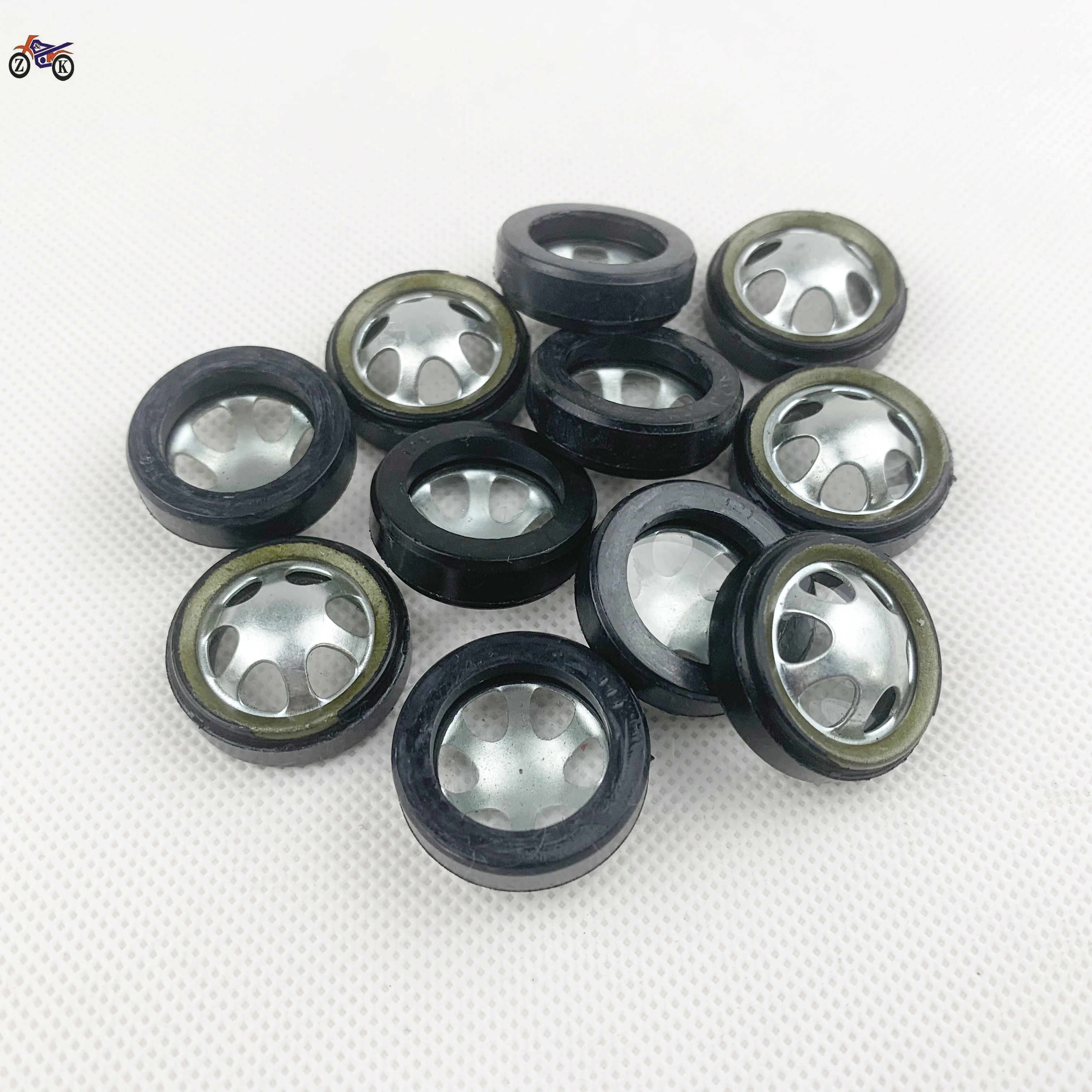 1 pcs Suitable for motorcycle 100 125 150 engine cover oil mirror oil level glass viewing mirror oil window
