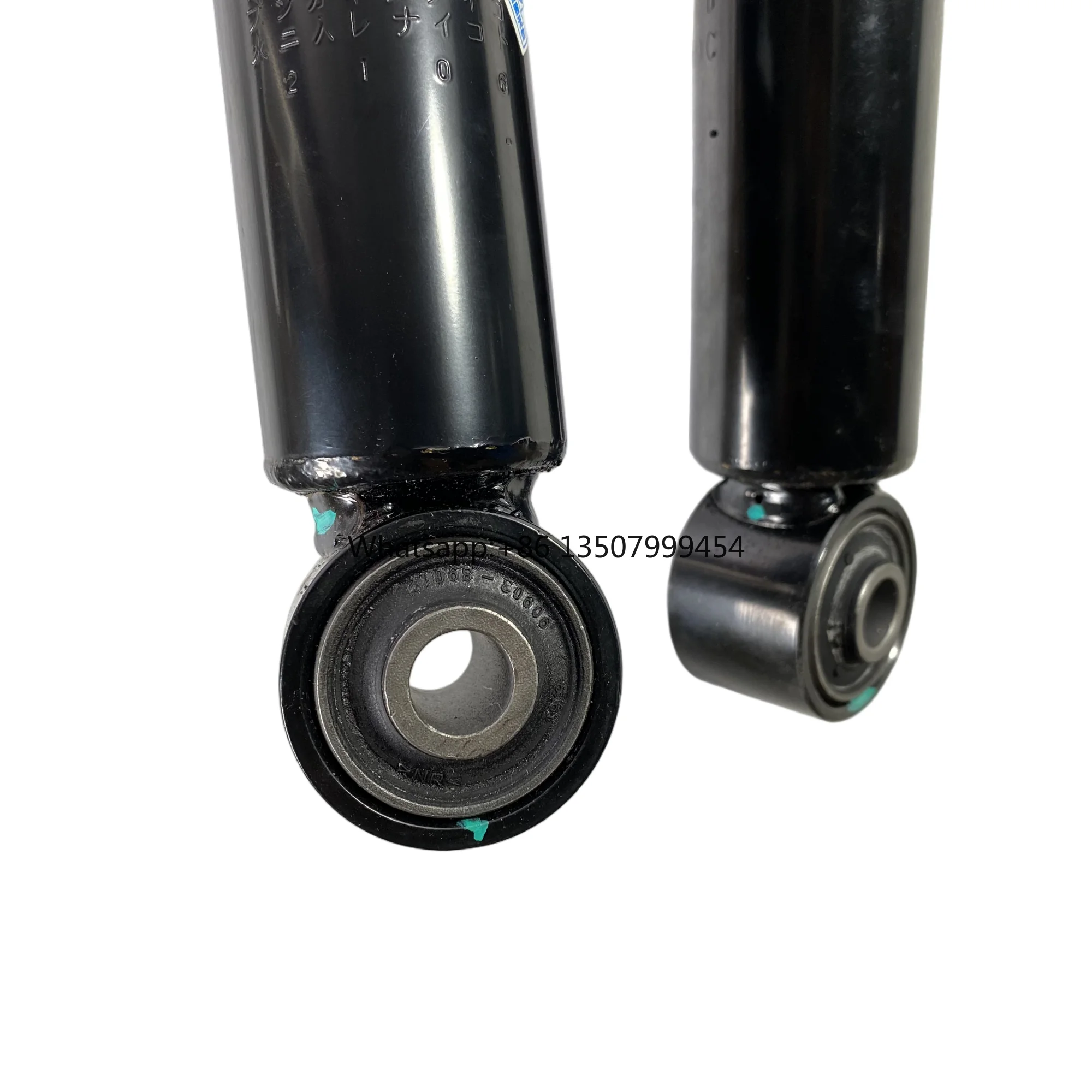 

Q70 3.7 Displacement Front Shock Absorber OE E61111MA0C/E61101MA0C