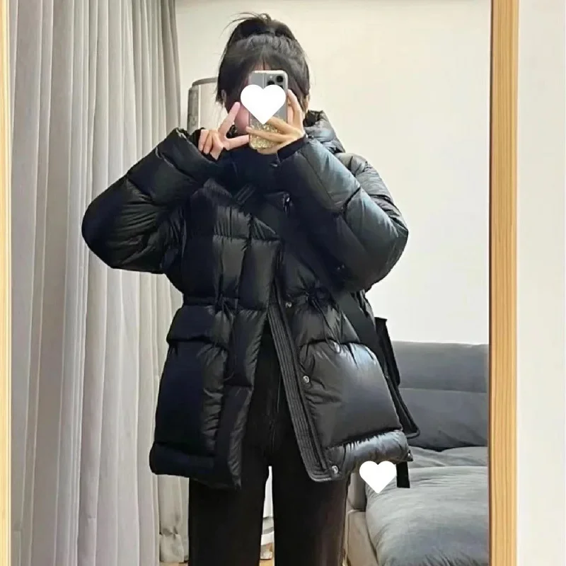 Chaqueta corta de plumón negra y dorada para mujer, abrigo ajustado grueso de invierno, abrigo de plumón de manga larga de alta calidad para figuras pequeñas