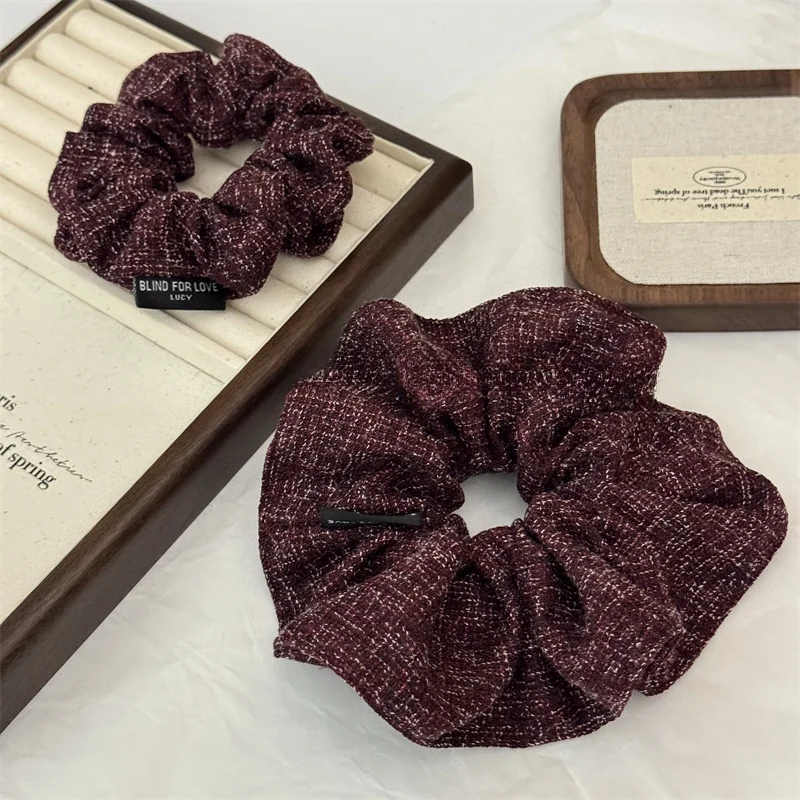 Fall And Winter Red…