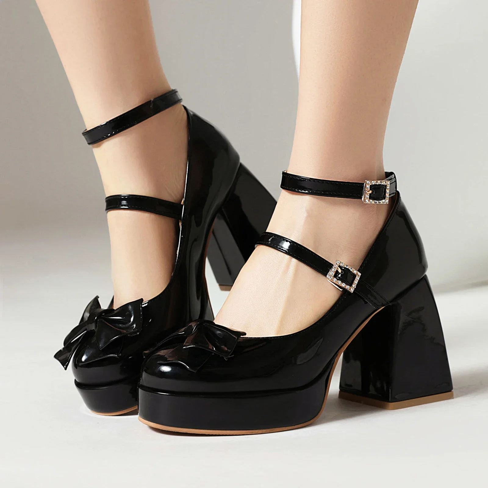 

2025 милые женские туфли-лодочки на высоком каблуке с двойной пряжкой, черные, розовые, вечерние свадебные туфли в стиле Лолиты на толстом каблуке для женщин