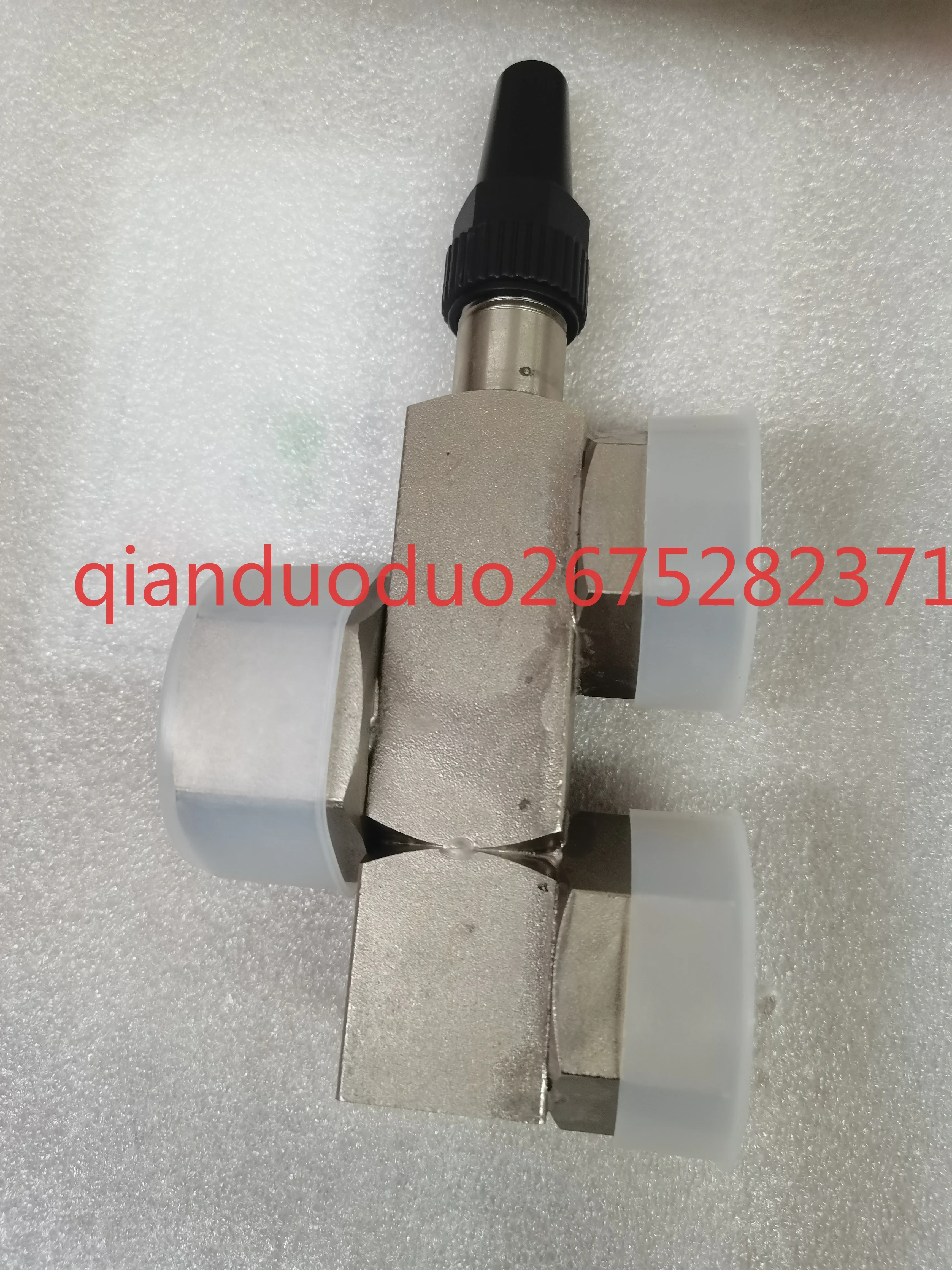 022W10074-100 Suitable for York screw machine two-position three-way valve