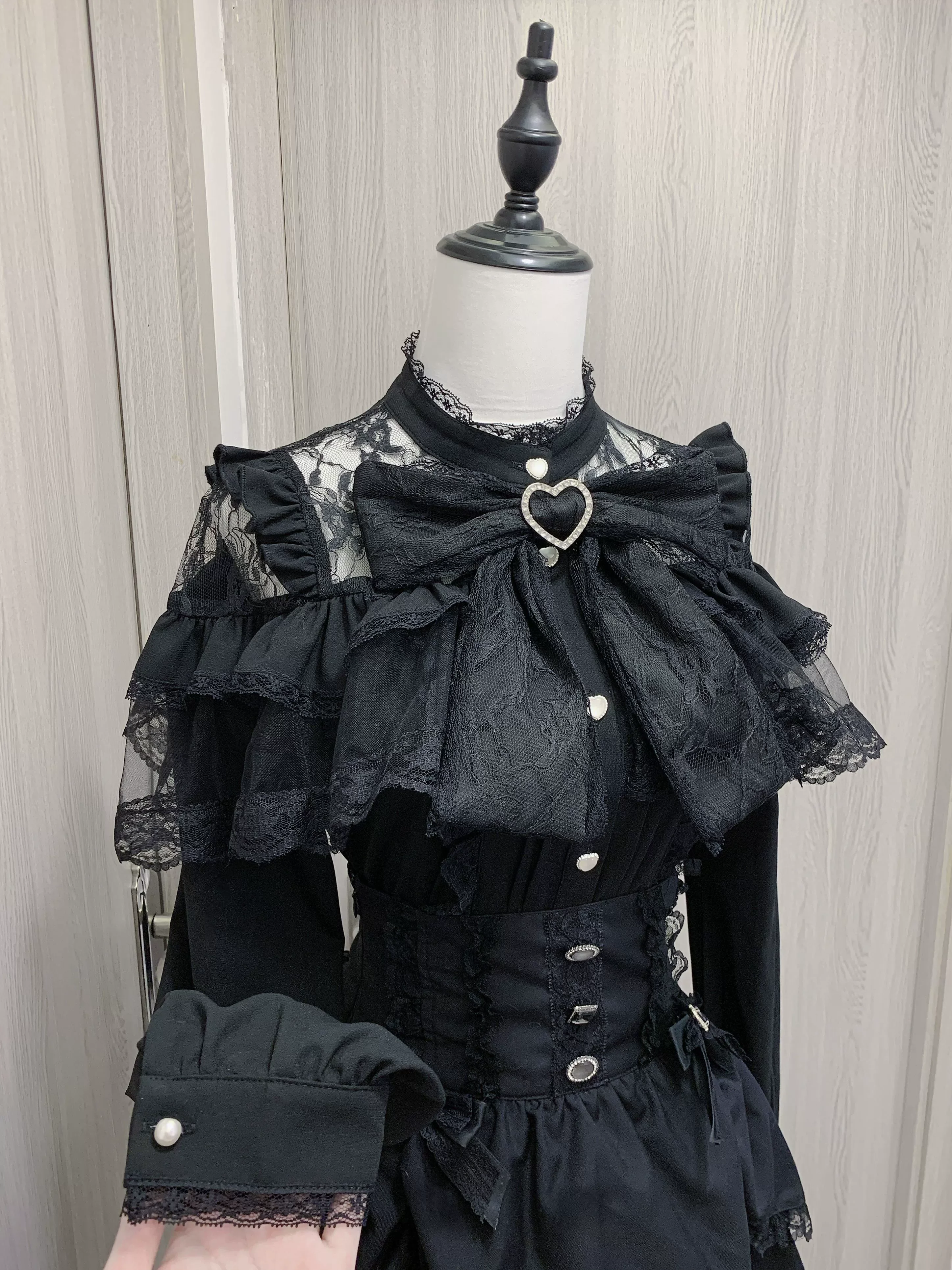 Japanese Style Mine Mass-Produced Lace Long-Sleeved Shirt Women's Sweet Girls Bow Cute Kawaii Blouse Women Lolita Top New Autumn