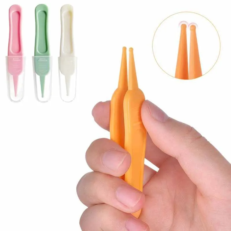 Baby Nose Cleaner Tool Plastic Tweezers Toddler Nasal Cavity Care Supplies Kids Safety Tweezers Cleaning Forceps Baby Essentials