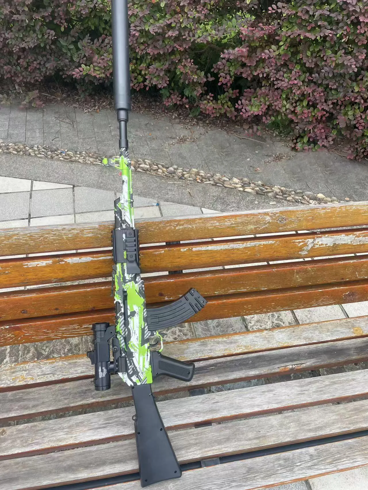 AK47 Gel Blasters Fucile da cecchino - Gamma estrema 32M, Pistola Blaster con sfera in gel elettrica completamente automatica per adulti, Giochi di tiro all'aperto