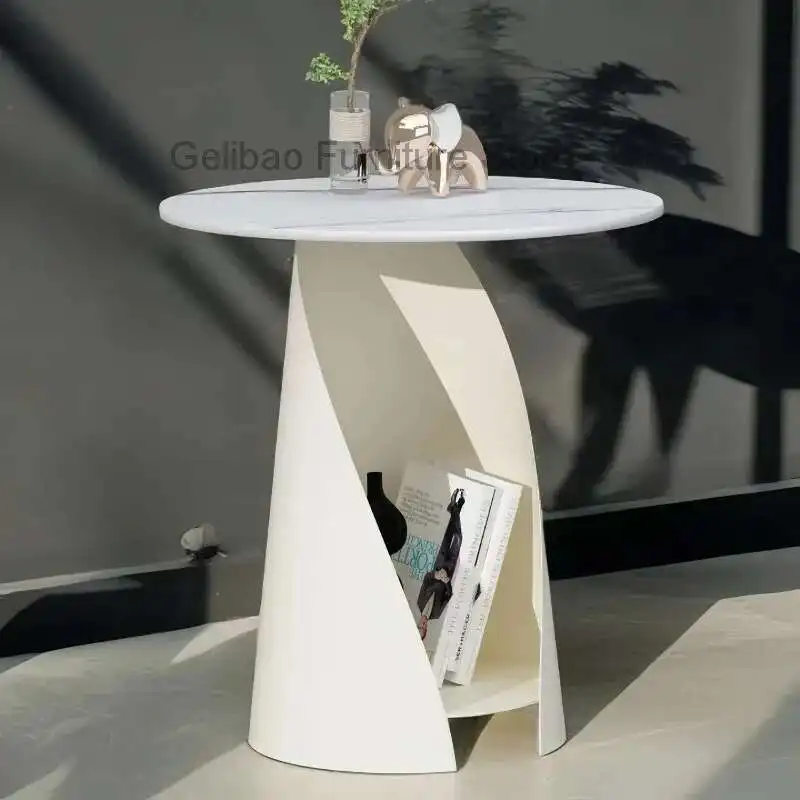 럭셔리 디자인 코너 테이블 이미지