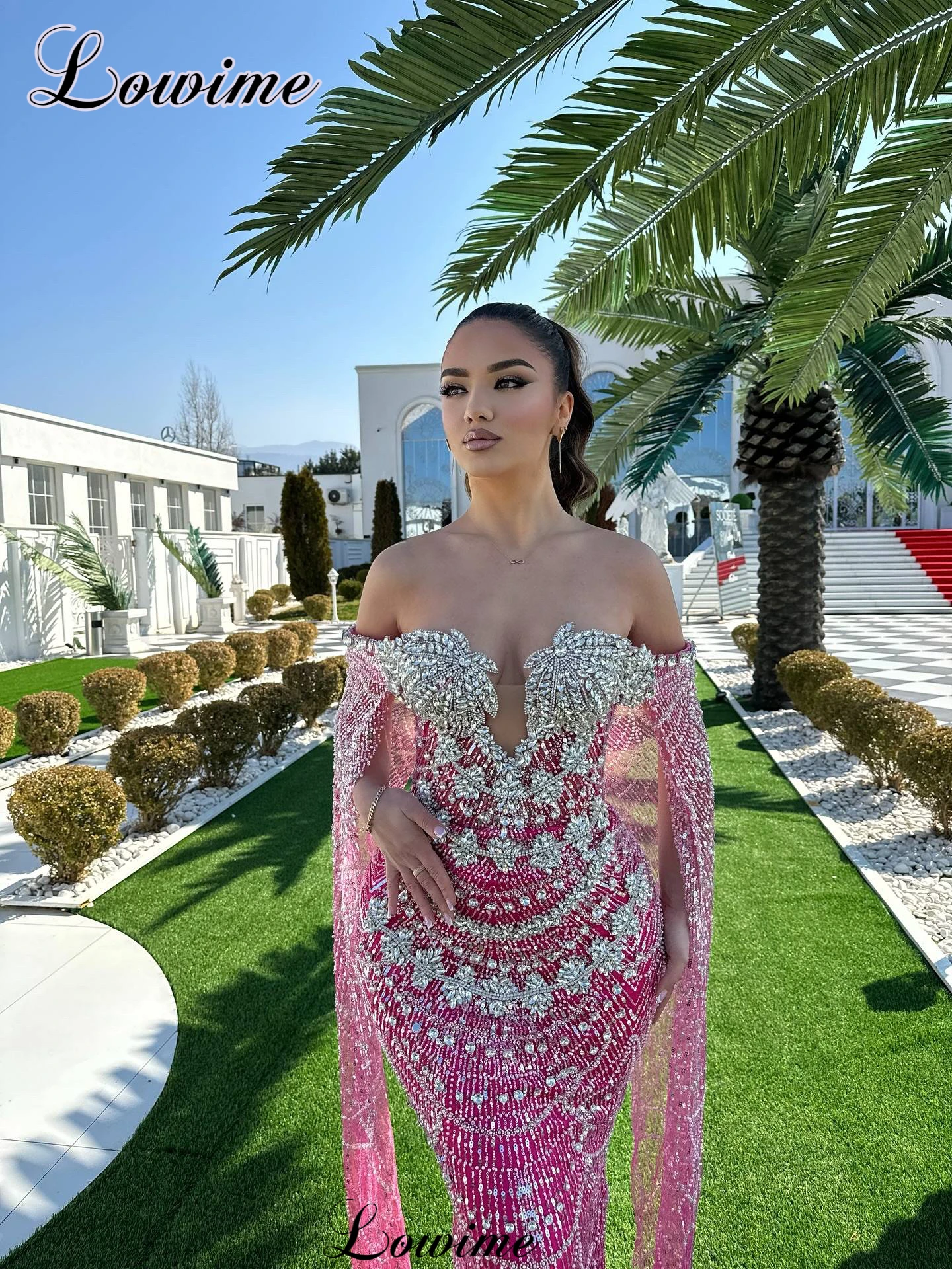 

Pink Beaded Evening Dresses With Crystals Off Shoulder Long Sleeves Celebrity Dresses Prom Party Gown Robes De Soirée Customized