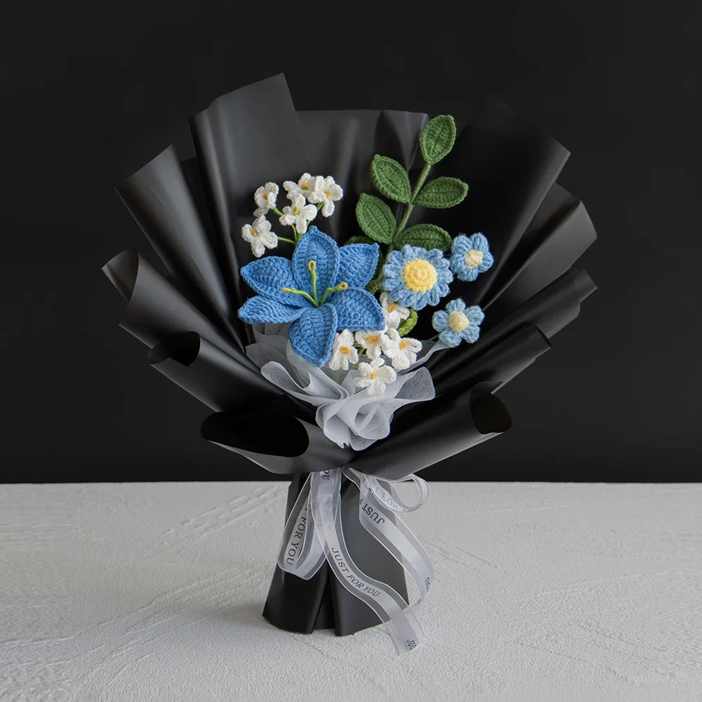 

Handmade Knitted Lily Mix And Match Flower Bouquet Finished Simulation Forget-me-not Wool Eternal Flower Birthday Holiday Creati
