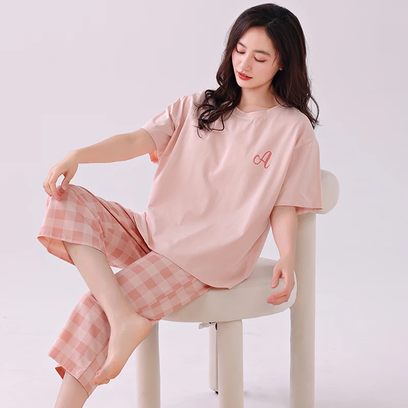 High Quality  Summer Pajamas Set Women Cotton Sleepwear Female Short Top+Calf-Length Pant Pyjamas