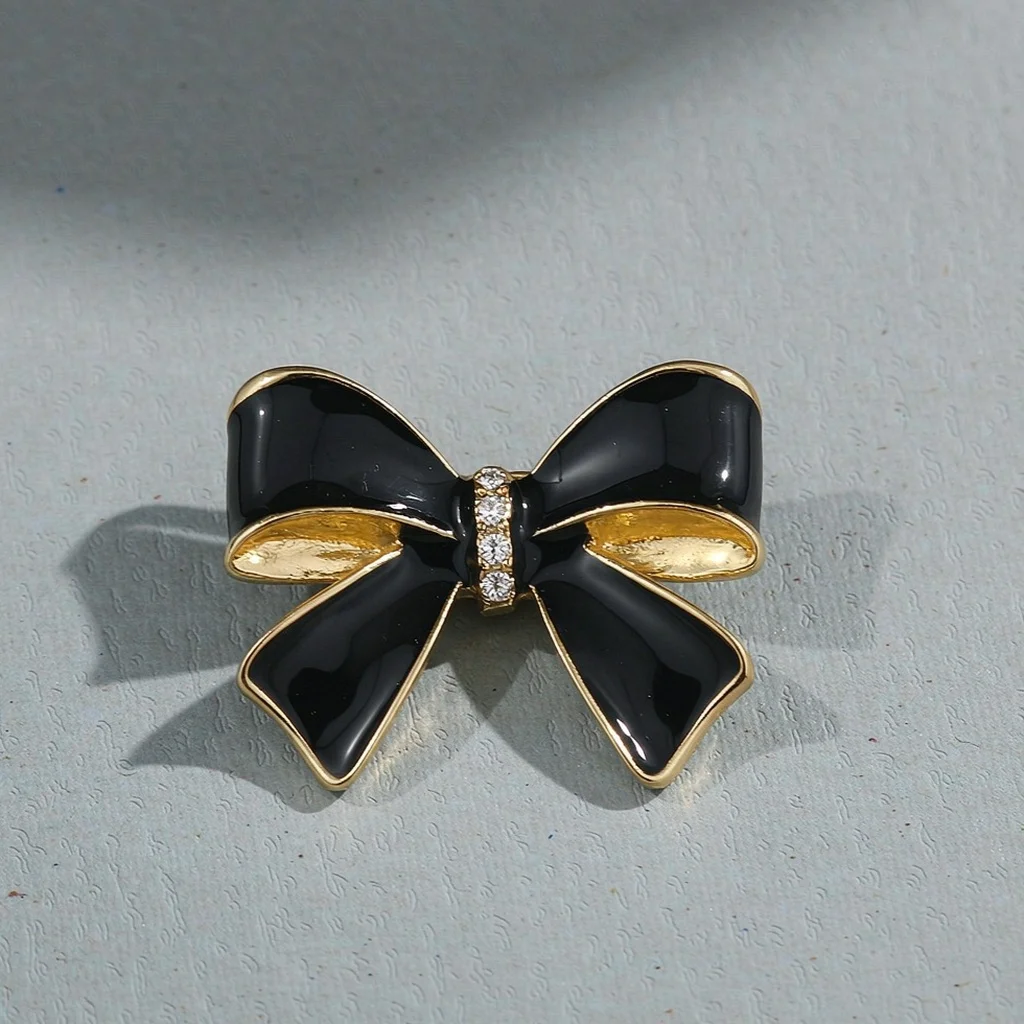 New Bow Tie Accessory, Collar Decoration, Anti-Exposure Brooch, Clothing Pin, Exquisite Brooch, DIY Metal Lapel Pin, Suit Lapel Pin, High Aesthetic Value, Clothing Embellishment, Badge Brooch, Silk Clip, Metal Buckle, Ins Shoe Metal Badge, Collar Pin, Anti-Exposure Accessory, Pin
