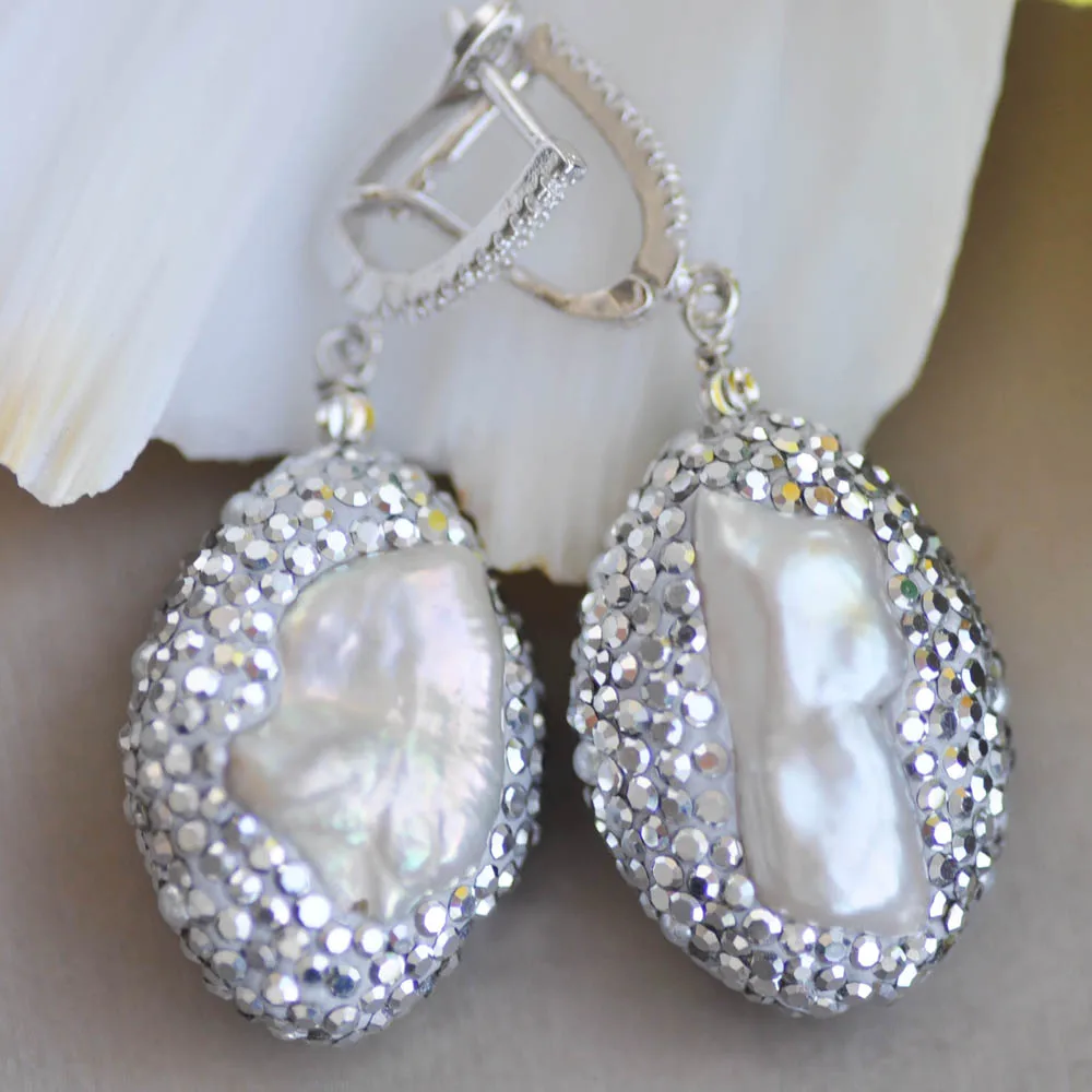 MTC·STAR Z10309 28mm White Biwa Baroque Babysbreath CZ Dangle Earring