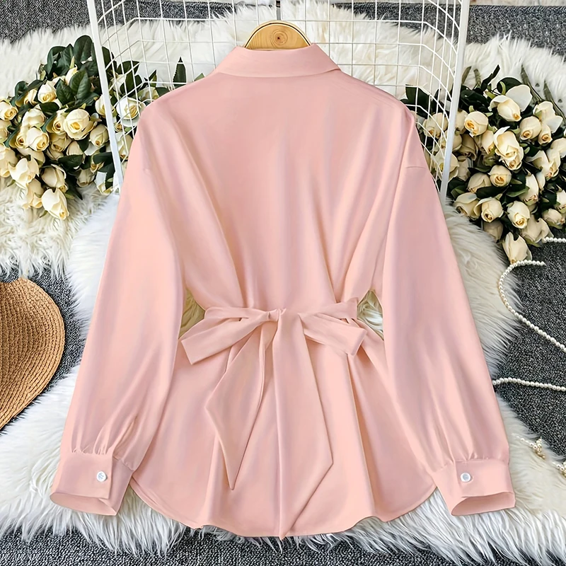 New Autumn Women's French Style Shirt Office Lightweight Luxury Design White Shirt Top Light Maturity Wind Loose Fit Button Down