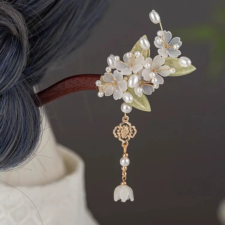Chinese Style Sandalwood Hairpin Hanfu Cheongsam Faux Pearl Flower Tassel Hair Stick Vintage Elegant Hair Accessories For Women