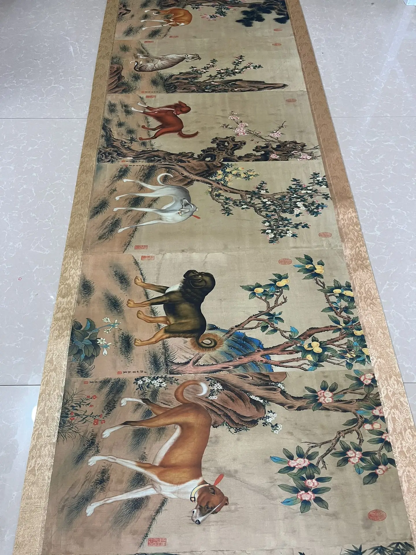 China Living Room nave Decorative Painting Mural (Ten Dogs in Lang Shining)