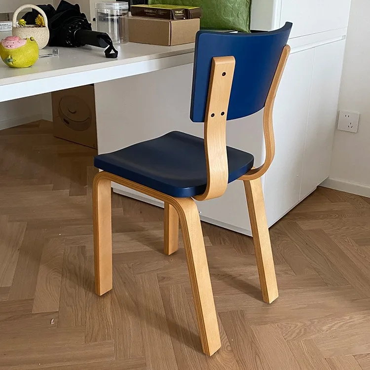 Nordic medieval solid wood dining chair Internet celebrity simple color back chair birch curved wood designer niche dining chair