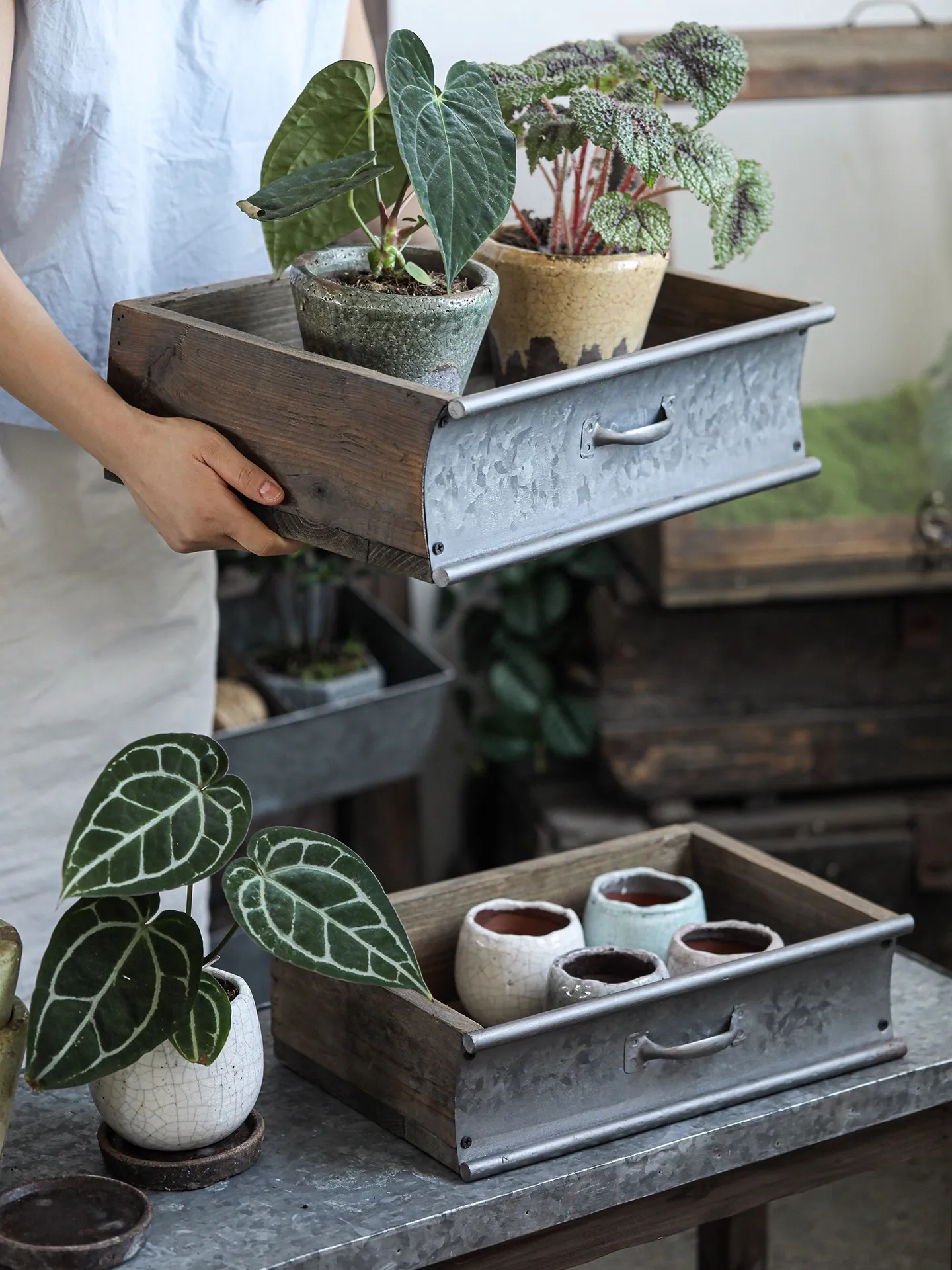 Vintage Style Wooden Tray Garden Tool Storage Box Planting Box Flower Pot Garden Decoration Solid Wood Tray for Home Garden