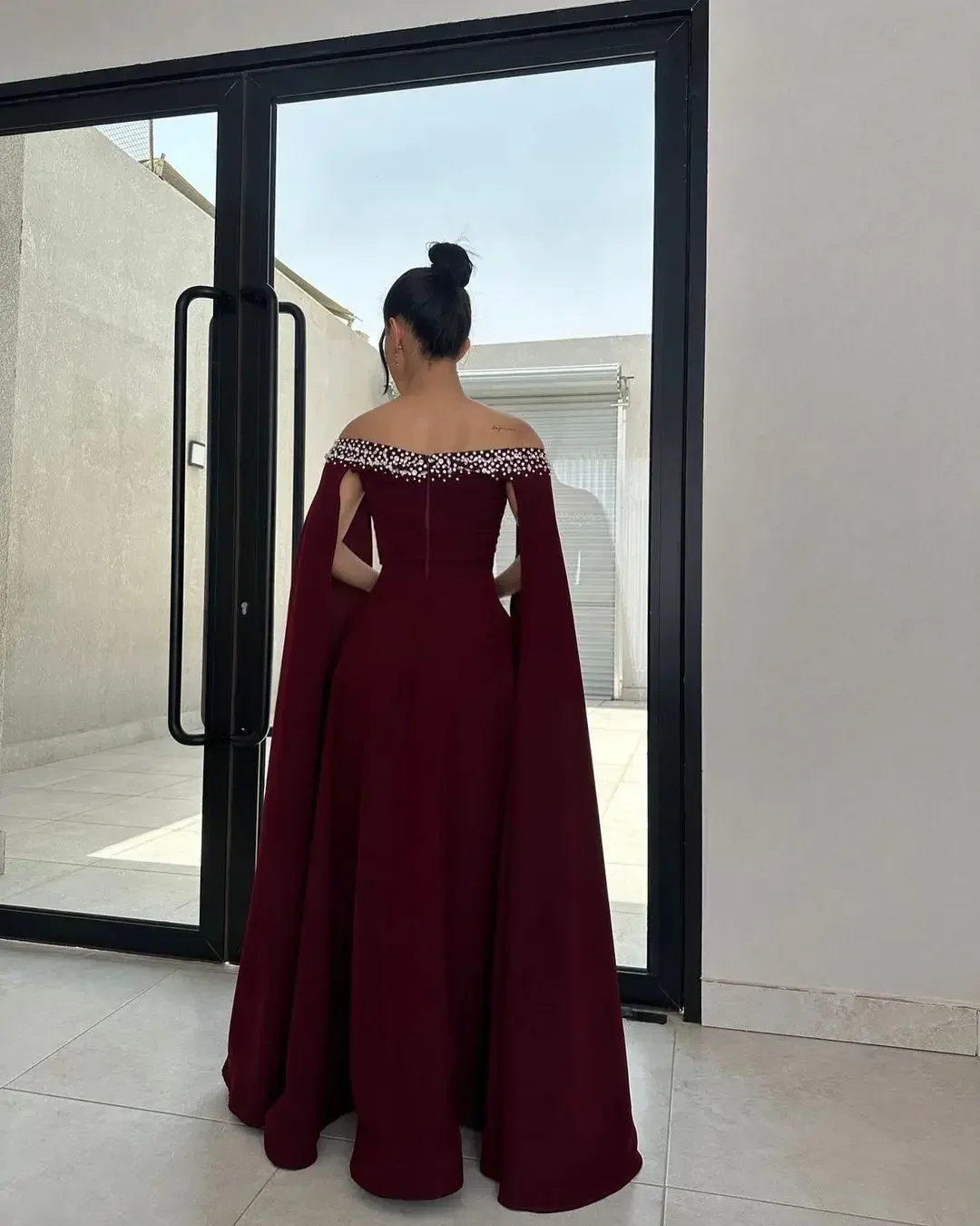 Prom Dresses Burgundy Beading Floor Length Evening Gowns Off The Shoulder Saudi Sleeveless Wedding Party DressesCustomized Dress