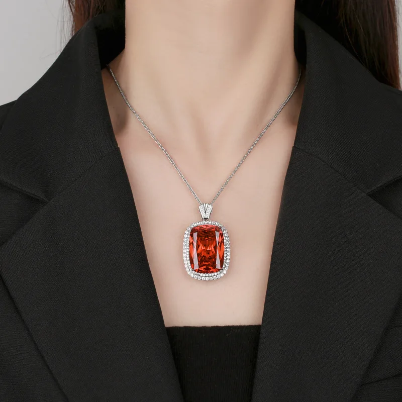 New Gold-Plated Fashion Gemstone Pendant Necklace Main Stone 20*28