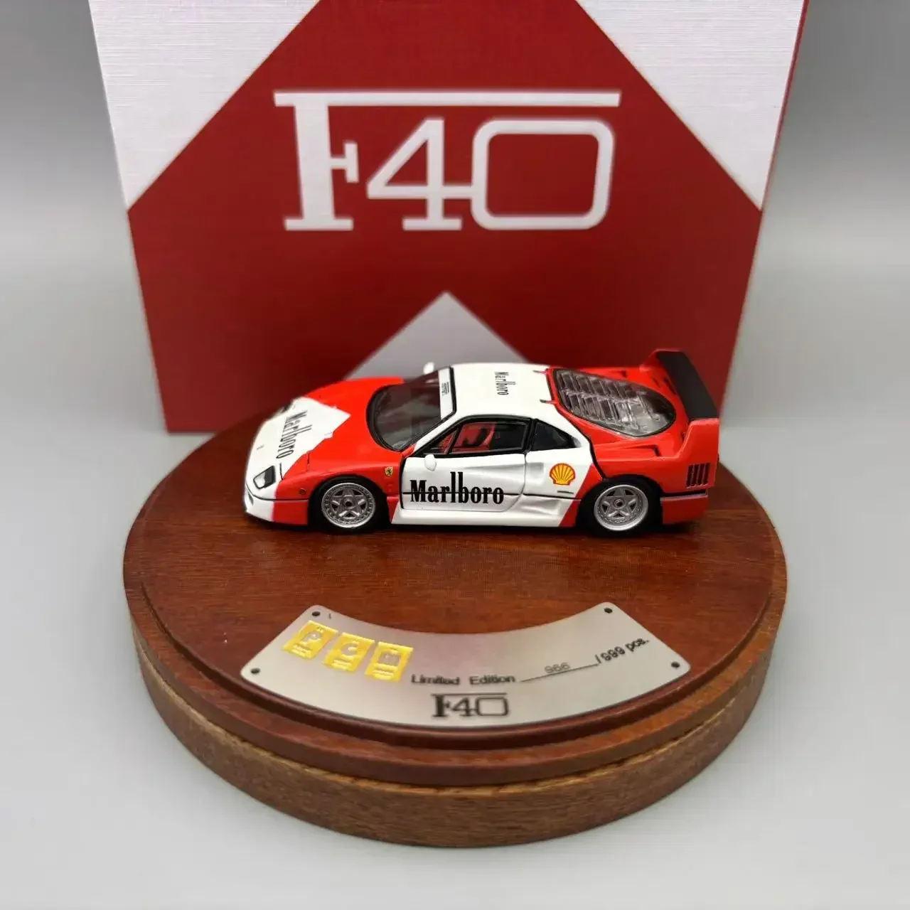 1:64 F40 Marlboro painting limited edition full door supercar