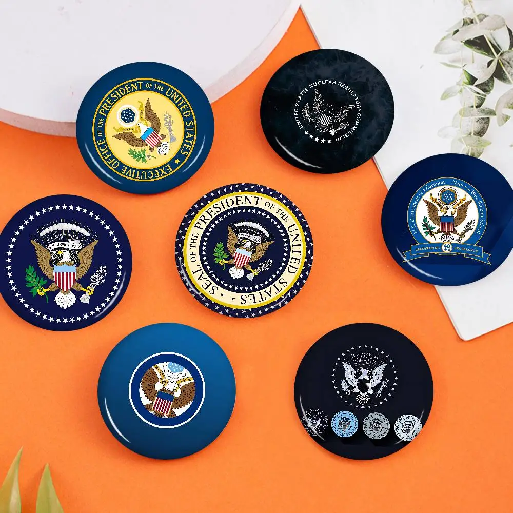 S-Seal Of The P-President Kreative Weißblech Soft Button Pins Tier Icon Brosche Revers Rucksack Abzeichen Zubehör Pin
