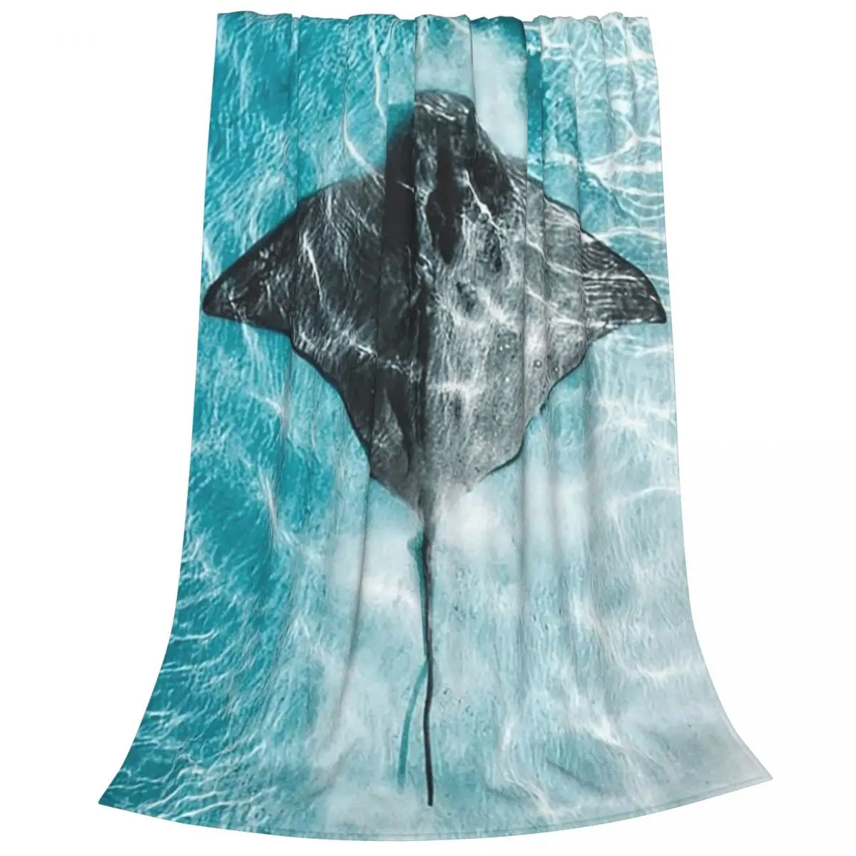 Stingray Swimming Blanket Flannel Lightweight Sofa Throw Blankets For Home Bedroom Outdoor Throws Bedspread Quilt