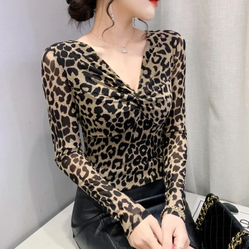 #8193 Black Red Leopard Mesh T Shirt Women Long Sleeve Sexy Tight Short T Shirt Female V-Neck Thin Wrap Tshirt Ladies Stretch